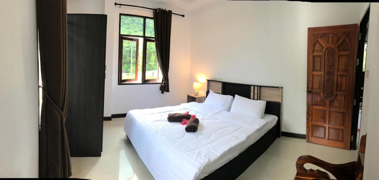 Orchid Pool -Villa 4 Bedrooms Koh Lanta Bagian luar foto