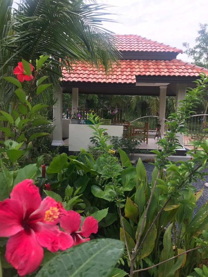 Orchid Pool -Villa 4 Bedrooms Koh Lanta Bagian luar foto